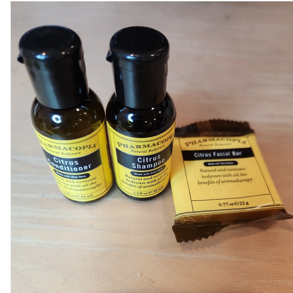 Pharmacopia Citrus Natural Bodycare‎ Travel Set Shampoo Conditioner Facial Bar
